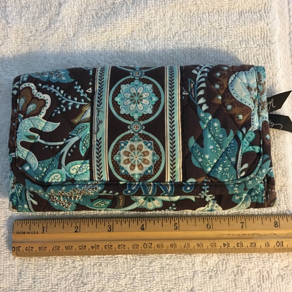 EUC Vera Bradley Crossbody Wallet, Java Blue